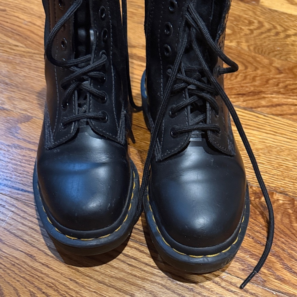 Dr. Martens Black Leather Lace-Up Combat Boots with Yellow Welt - Picture 2 of 8